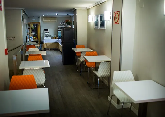 Sweet Continental Hotel