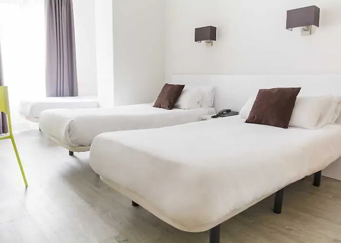 Sweet Continental Hotel