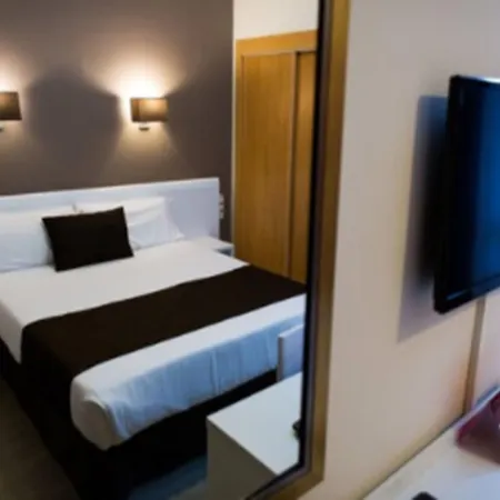 ホテル スウィート　ホテル　コンチネンタル 2*