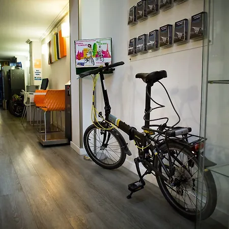 ホテル スウィート　ホテル　コンチネンタル バレンシア